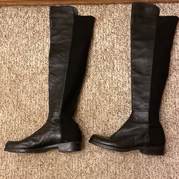 Stuart weitzman boots gently used. Size 5 - Picture 3 of 10